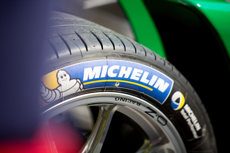 lốp xe ô tô hãng nào tốt nhất Michelin